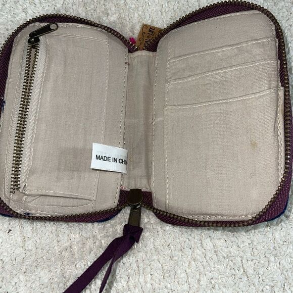 Natural Life wallet around zipper bom bom card holder boho New - Picture 8 of 9
